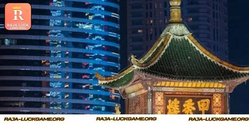 Statistical systems influencing the choices made by players